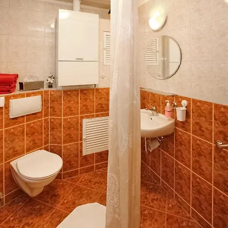 Casa de Férias Awesome In Waren Mritz With Kitchen Warenshof