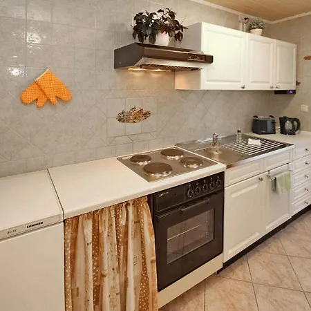 Awesome In Waren Mritz With Kitchen Casa de Férias Warenshof